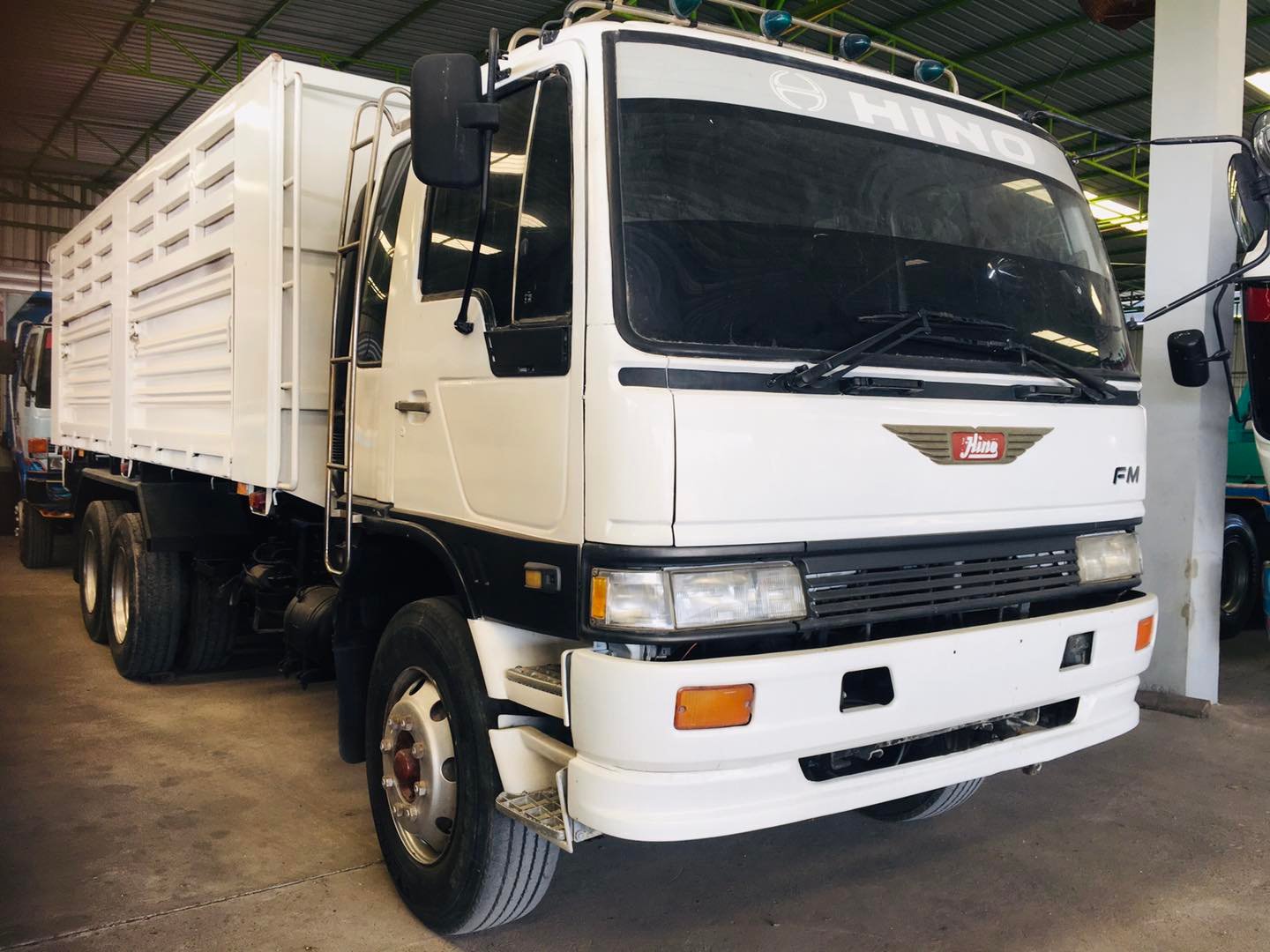 ขายรถดั้ม2เพลา HINO FM3M 240แรง ราคา690,000
