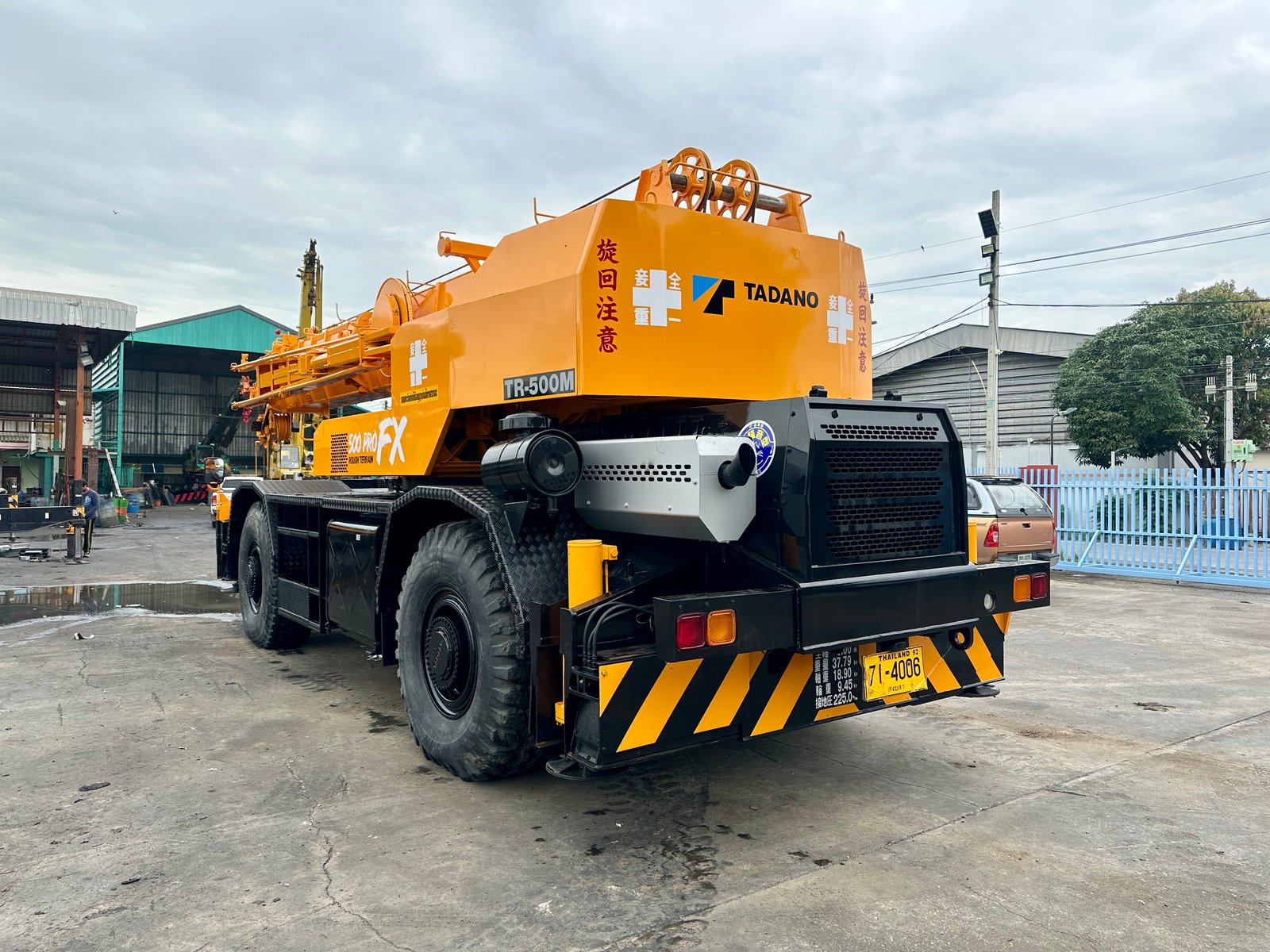 ขายรถเครนTR500M1 ระบยเซฟตี้100 เเอร์ครับ