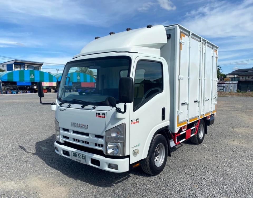 ขายรถ ISUZU NLR 130 แรง ปี 2559 รถห้างแท้ 4 ล้อไม่ติดเวลา ท้ายลิฟต์ กะบะเปิดรอบด้าน ขายรถ ISUZU NLR 130 แรง ปี 2559 รถห้างแท้ 4 ล้อไม่ติดเวลา ท้ายลิฟต์ กะบะเปิดรอบด้าน