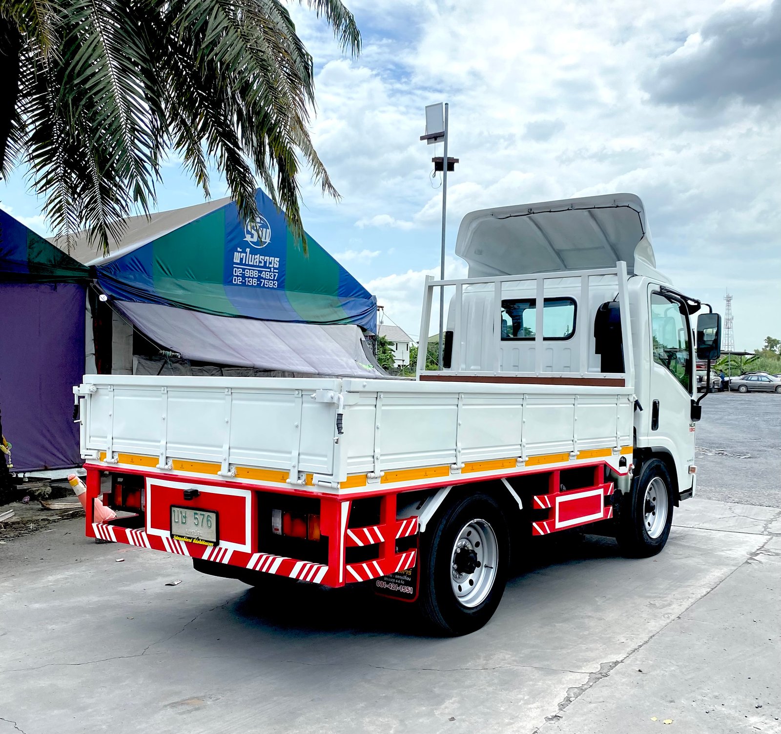 รถ ISUZU NLR 130 แรง ปี 2553 (รถห้างแท้ ) (4 ล้อไม่ติดเวลา) #กะบะเปิด3ด้าน รถสวย พร้อมใช้งาน