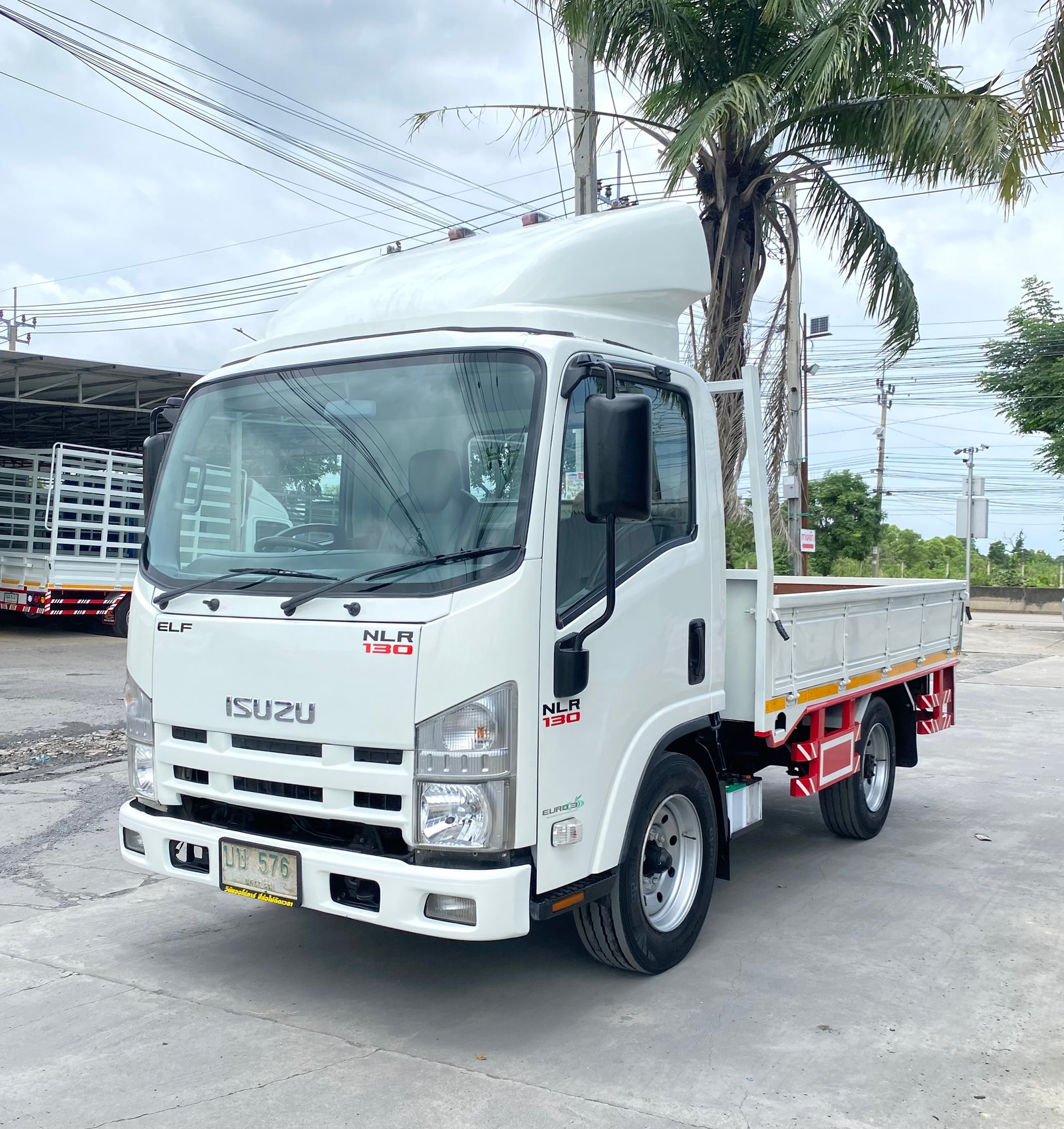รถ ISUZU NLR 130 แรง ปี 2553 (รถห้างแท้ ) (4 ล้อไม่ติดเวลา) #กะบะเปิด3ด้าน รถสวย พร้อมใช้งาน