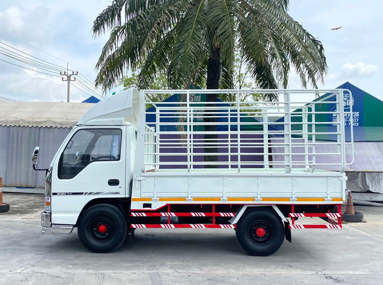 รถ ISUZU NKR 100 แรง เทอร์โบ รถห้างแท้ (4 ล้อไม่ติดเวลา) แหนบหน้า เพลาลอย สวยมากพร้อมใช้งาน