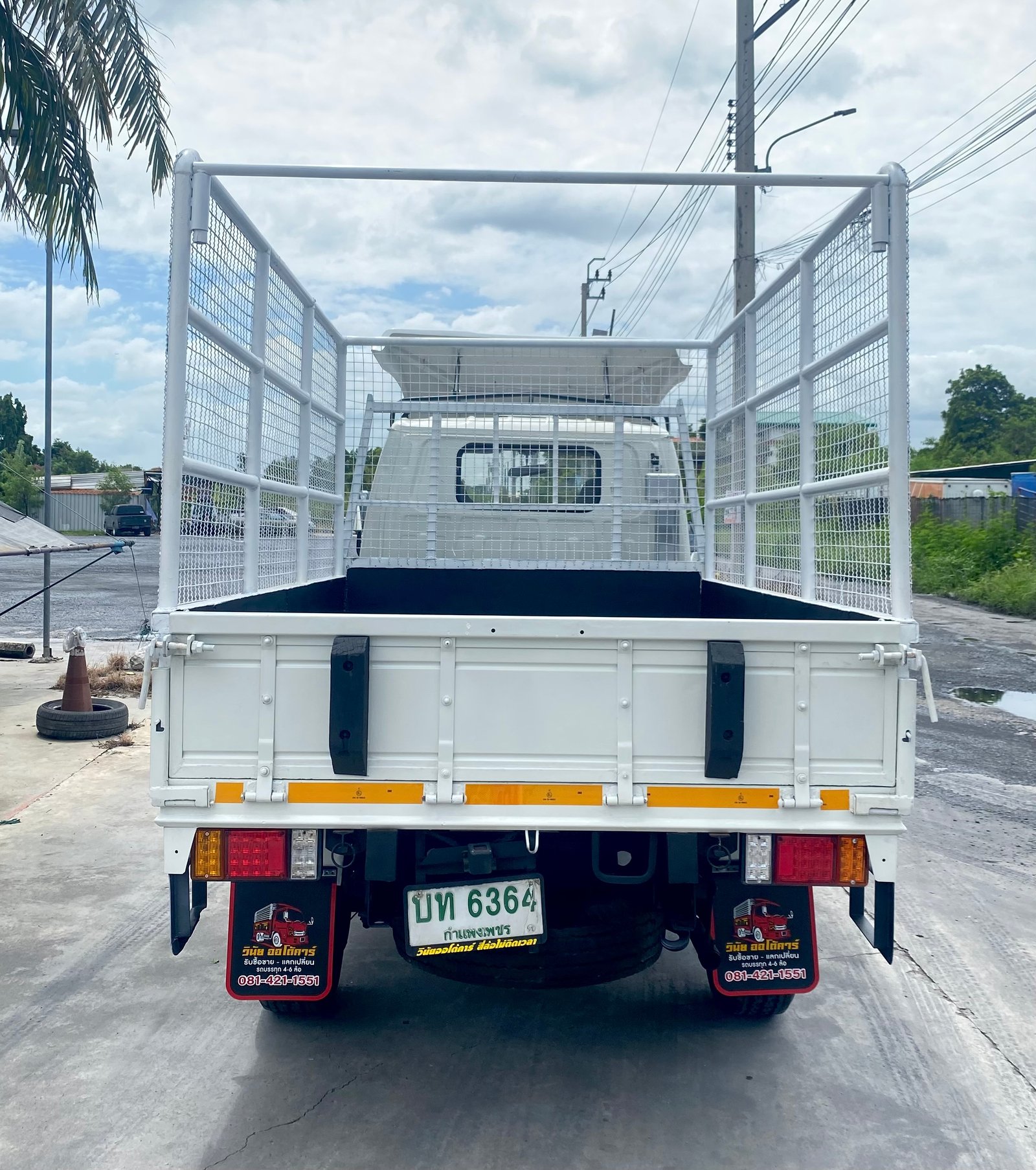รถ ISUZU NKR 100 แรง เทอร์โบ รถห้างแท้ (4 ล้อไม่ติดเวลา) ปี 2550 แหนบหน้า เพลาลอย พวงมาลัยพาวเวอร์