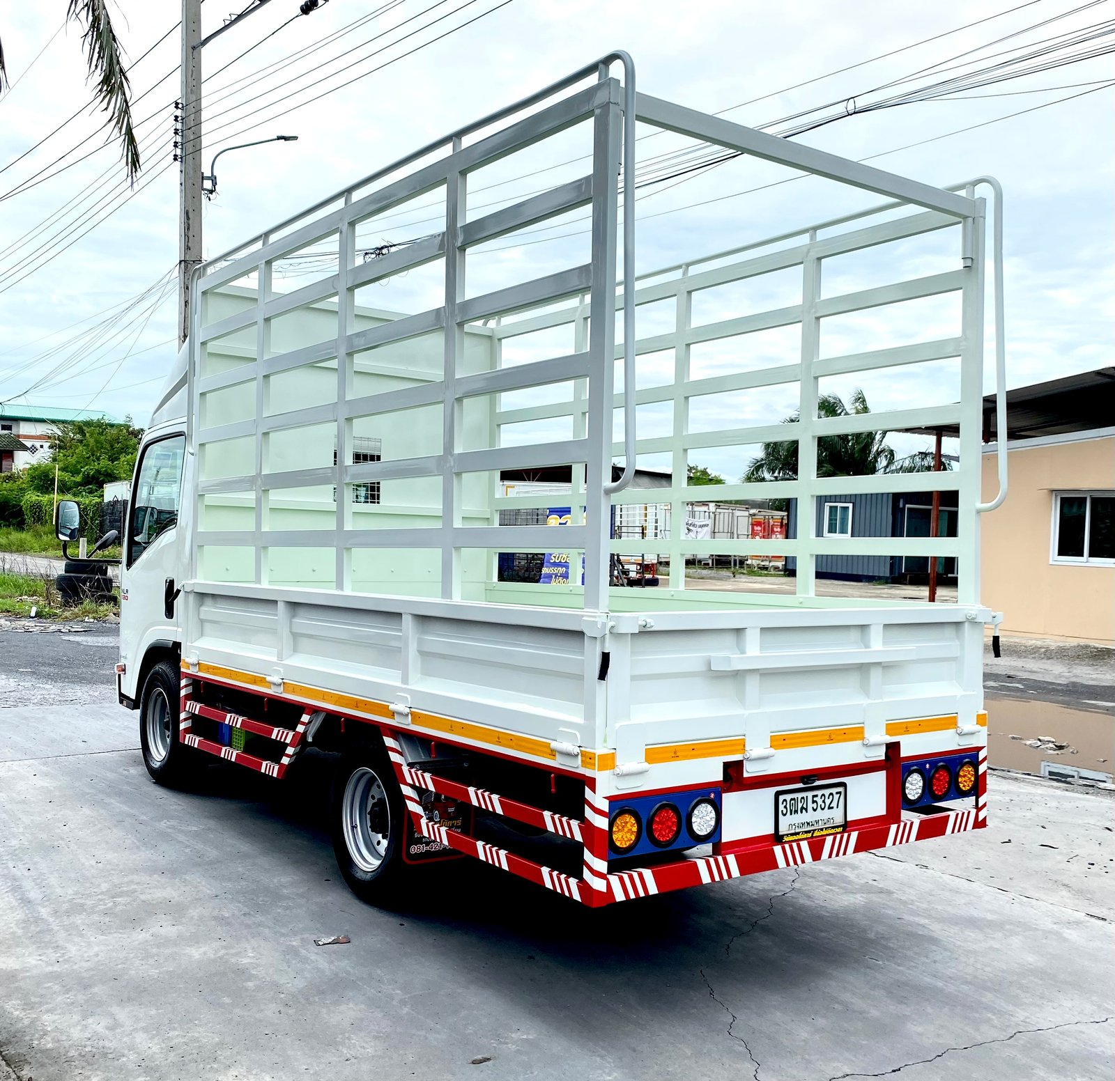 รถ ISUZU NLR 130 แรง ปี 2563 (รถห้างแท้ ) (4 ล้อไม่ติดเวลา) #รุ่นใหม่ #ไมล์น้อย รถสวย มือเดียว กะบะเ รถ ISUZU NLR 130 แรง ปี 2563 (รถห้างแท้ ) (4 ล้อไม่ติดเวลา) #รุ่นใหม่ #ไมล์น้อย รถสวย มือเดียว กะบะเ