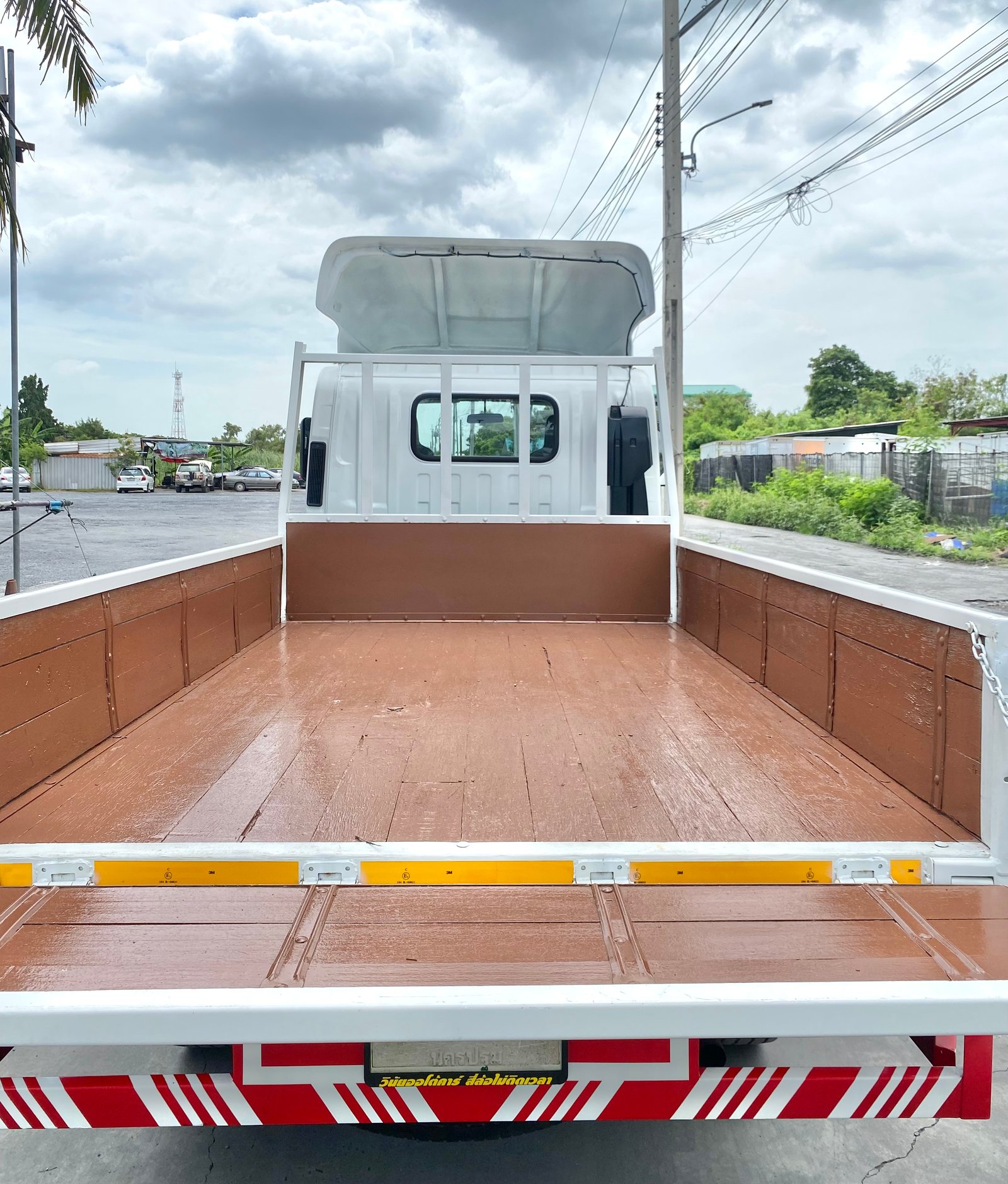 รถ ISUZU NLR 130 แรง ปี 2553 (รถห้างแท้ ) (4 ล้อไม่ติดเวลา) #กะบะเปิด3ด้าน รถสวย พร้อมใช้งาน