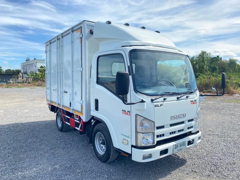 ขายรถ ISUZU NLR 130 แรง ปี 2559 รถห้างแท้ 4 ล้อไม่ติดเวลา ท้ายลิฟต์ กะบะเปิดรอบด้าน ขายรถ ISUZU NLR 130 แรง ปี 2559 รถห้างแท้ 4 ล้อไม่ติดเวลา ท้ายลิฟต์ กะบะเปิดรอบด้าน
