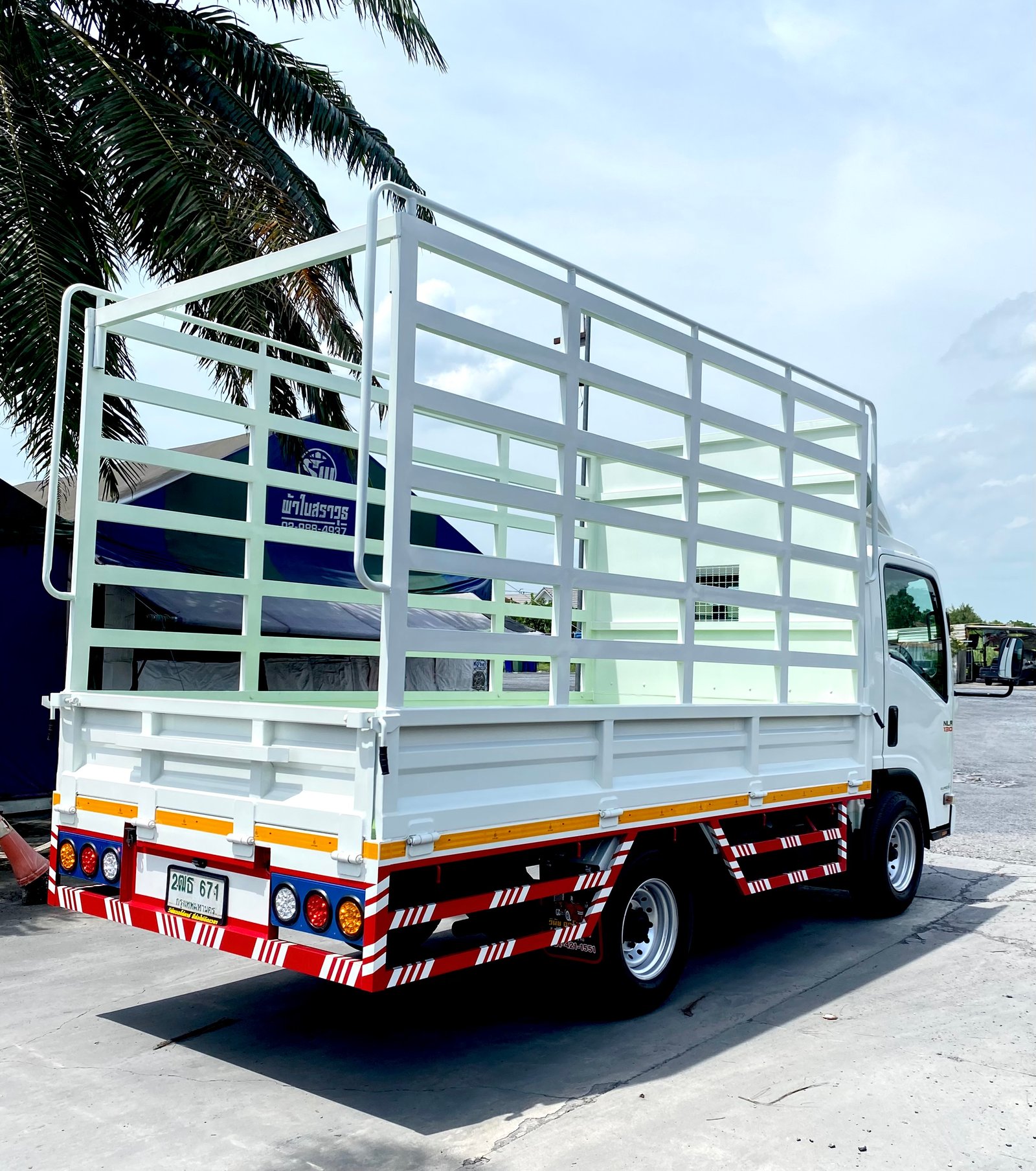 รถ ISUZU NLR 130 แรง ปี 2561 (รถห้างแท้ ) (4 ล้อไม่ติดเวลา) #รุ่นใหม่ #ไมล์ 90,311 รถสวย มือเดียว รถ ISUZU NLR 130 แรง ปี 2561 (รถห้างแท้ ) (4 ล้อไม่ติดเวลา) #รุ่นใหม่ #ไมล์ 90,311 รถสวย มือเดียว