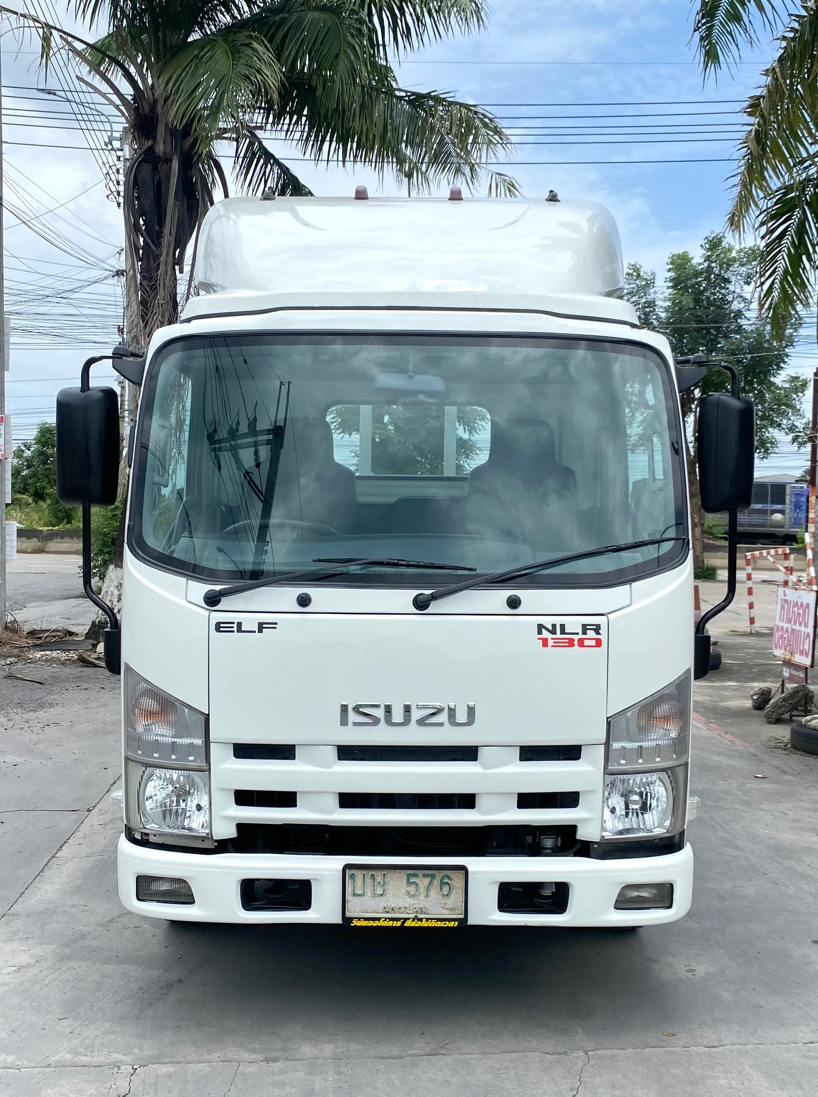 รถ ISUZU NLR 130 แรง ปี 2553 (รถห้างแท้ ) (4 ล้อไม่ติดเวลา) #กะบะเปิด3ด้าน รถสวย พร้อมใช้งาน