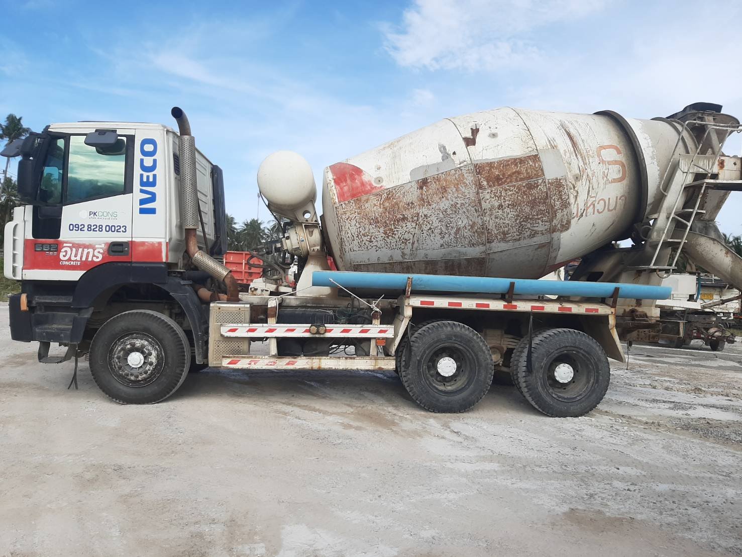 ขายรถบรรทุก Iveco คอนกรีตผสมเหลว สภาพพร้อมใช้งาน สนใจติดต่อคุณ ปู 084-9186537 ขายรถบรรทุก Iveco คอนกรีตผสมเหลว สภาพพร้อมใช้งาน สนใจติดต่อคุณ ปู 084-9186537