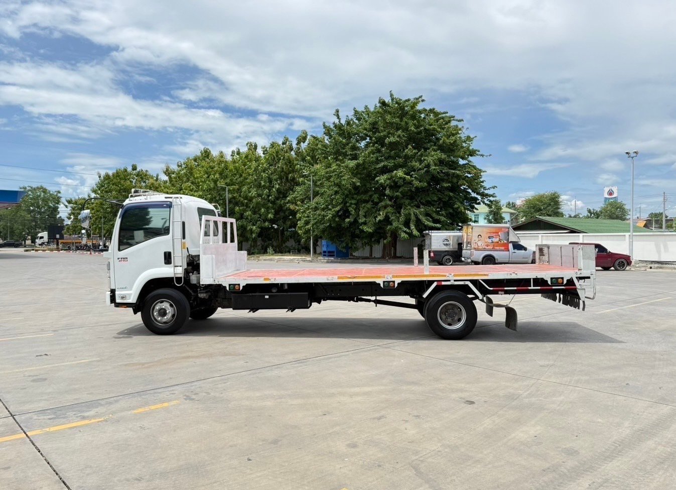 เข้าใหม่❗️ไมล์ 1 แสน❗️NEW ISUZU FRR 210 กะบะพื้นเรียบ