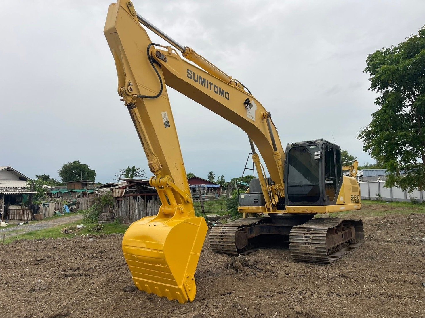 SH210F-5 ไฟฟ้าครบ ระบบดี เครื่อง-ปั๊มแห้ง