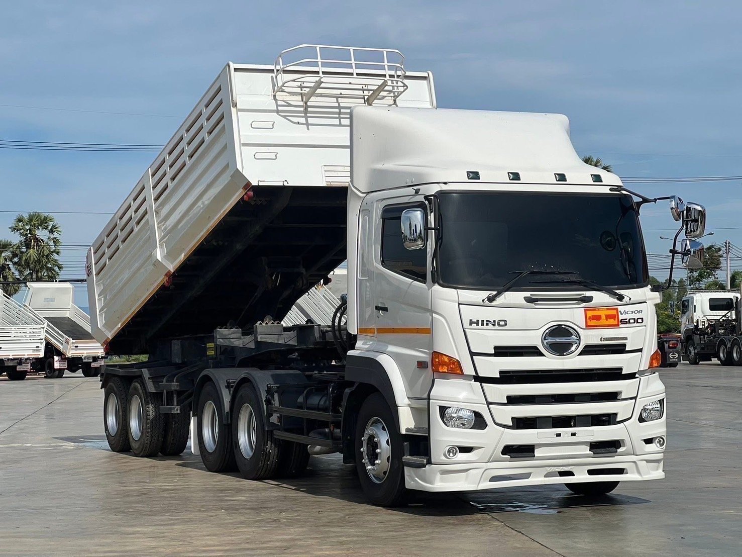 ไมล์ 90,595 กิโล ❗️ FM1A 344 หัวพร้อมหางเซมิดัมพ์สามมิตร กะบะท้องเรือ ไมล์ 90,595 กิโล ❗️ FM1A 344 หัวพร้อมหางเซมิดัมพ์สามมิตร กะบะท้องเรือ