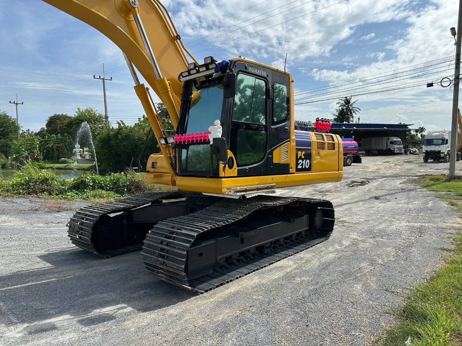 ไมล์ 5,xxx ชม ❗️Komatsu PC210-10MO