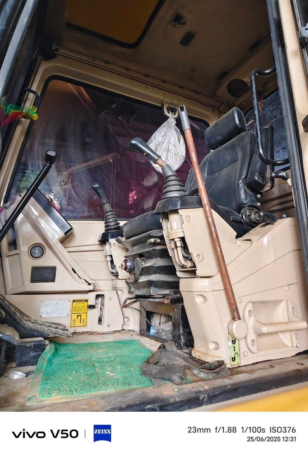 CAT325 เล่มทะเบียน ไฟฟ้าครบ เช็กระบบ แก้รั่วไหล