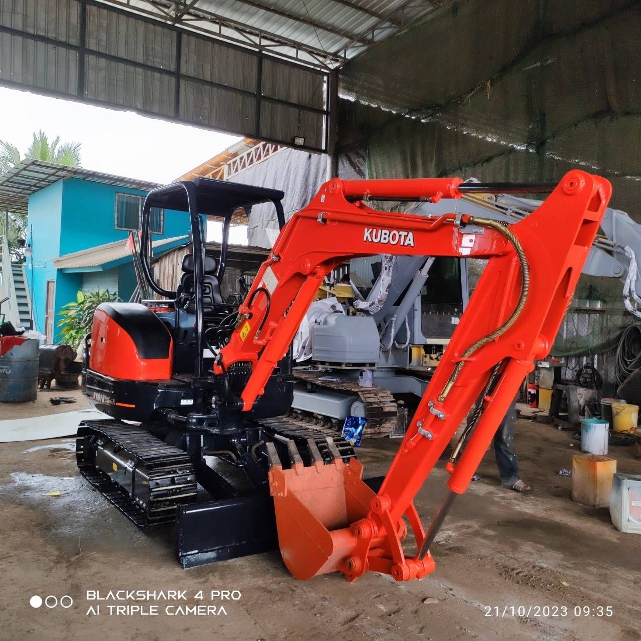 รถแบคโฮ KUBOTA 91-3SX ปี 2561  ทำงาน 3800 ซม