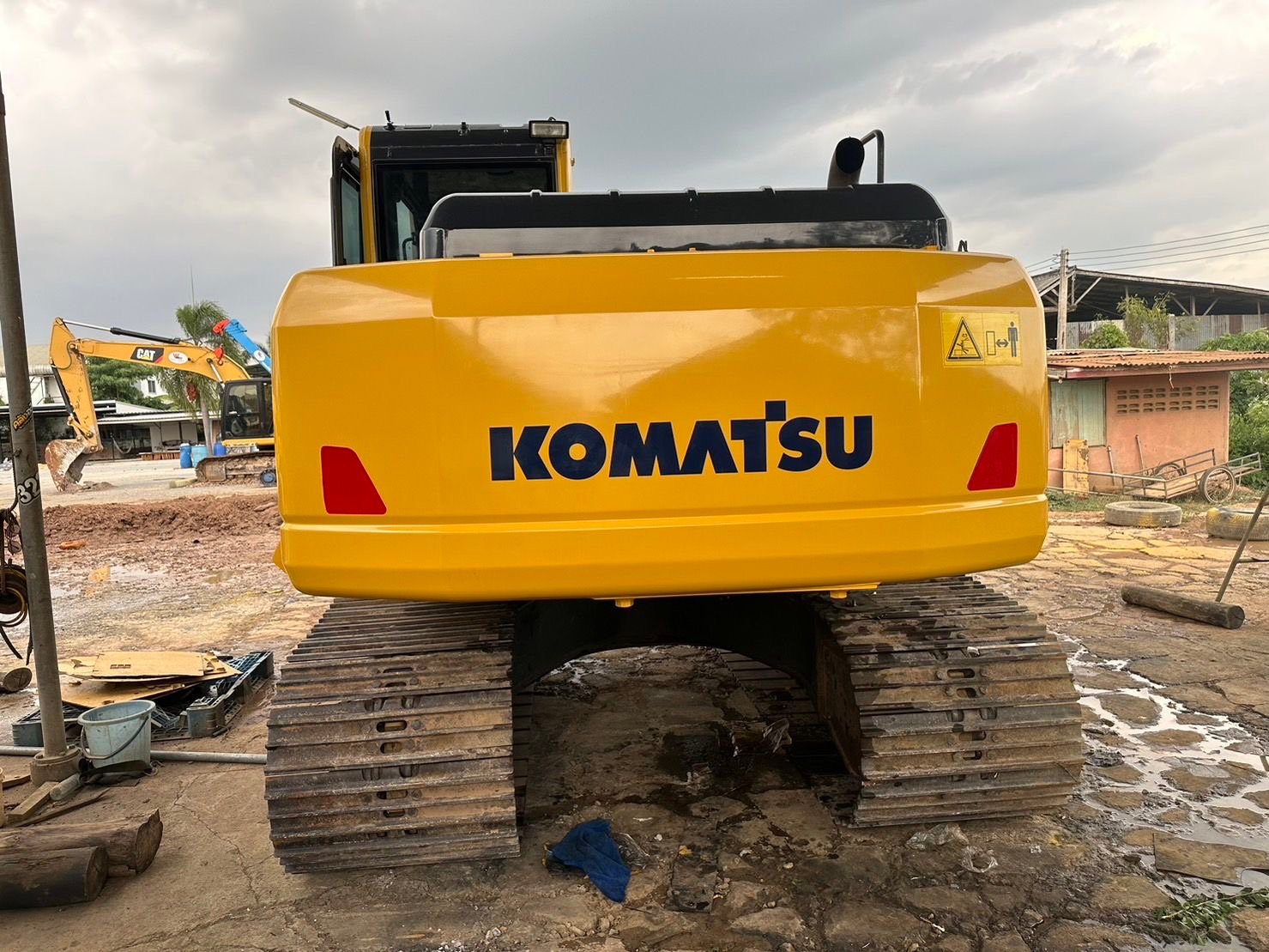 KOMATSU PC160-8 
ทำงาน 5600 ซม