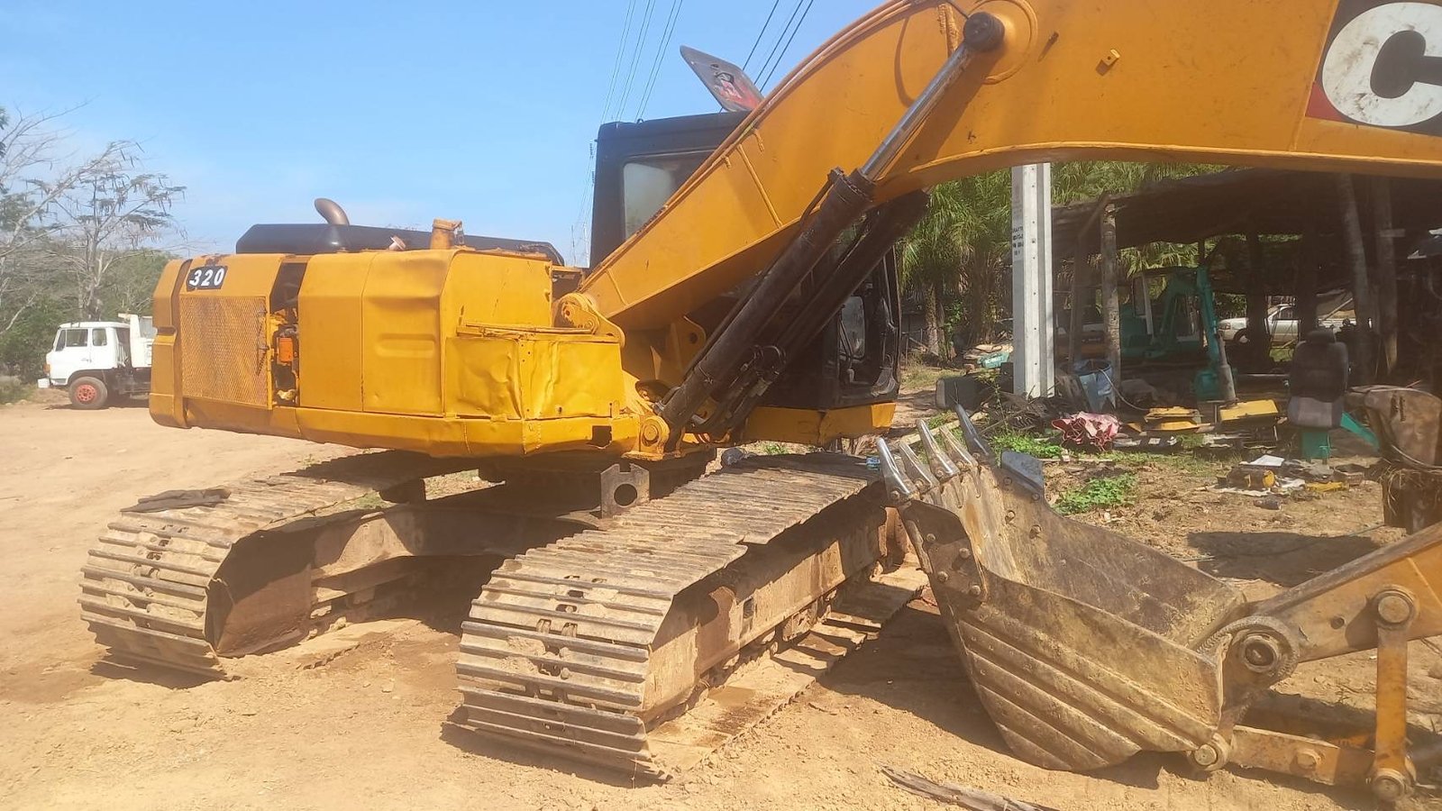 CAT ERPILLAR 320 V1 ไฟฟ้าตัด เครื่องเดีมปั้มเดีม
