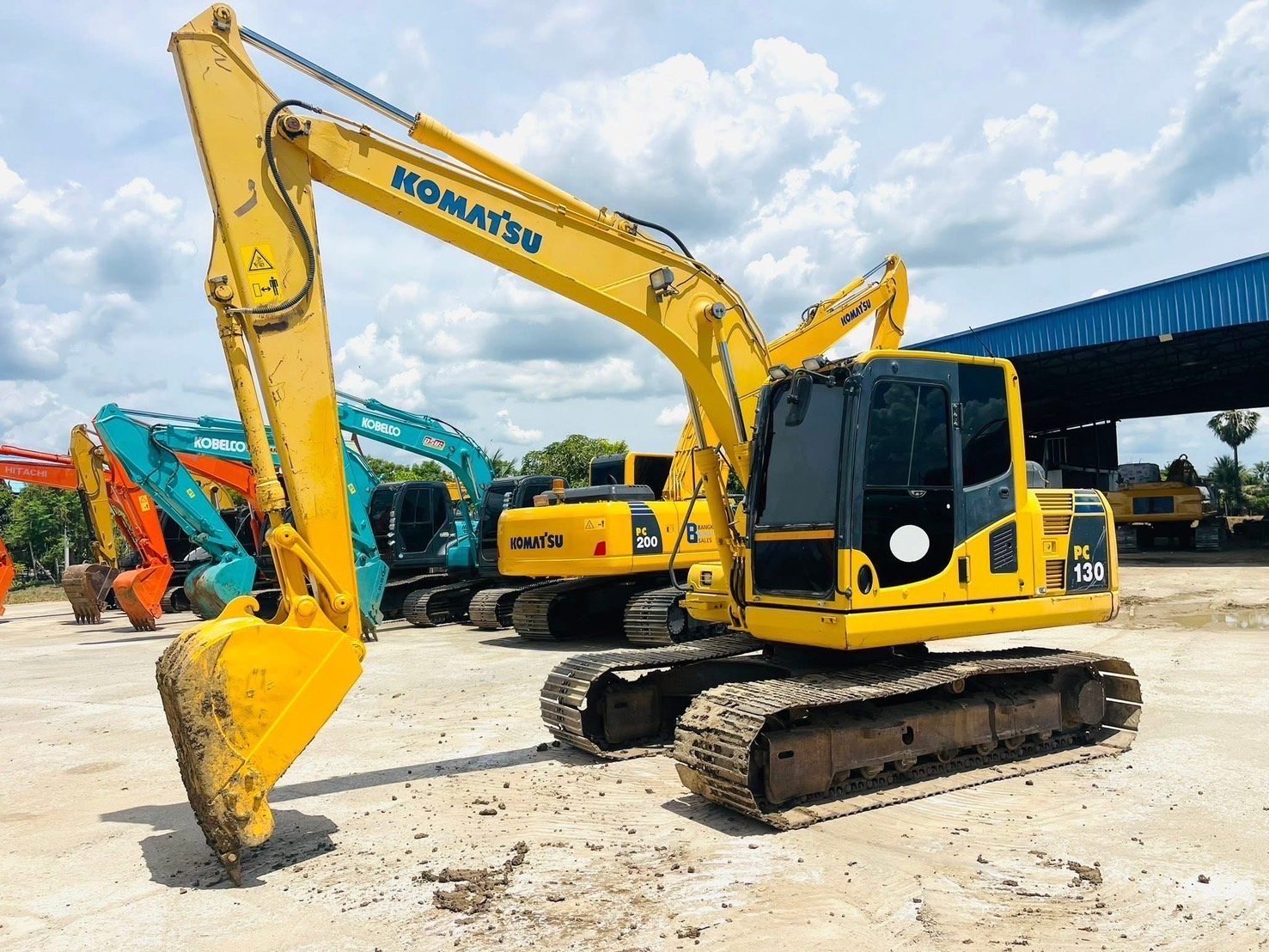 PC130-8 ไฟฟ้าครบ ระบบดีมาก เครื่องดี PC130-8 ไฟฟ้าครบ ระบบดีมาก เครื่องดี