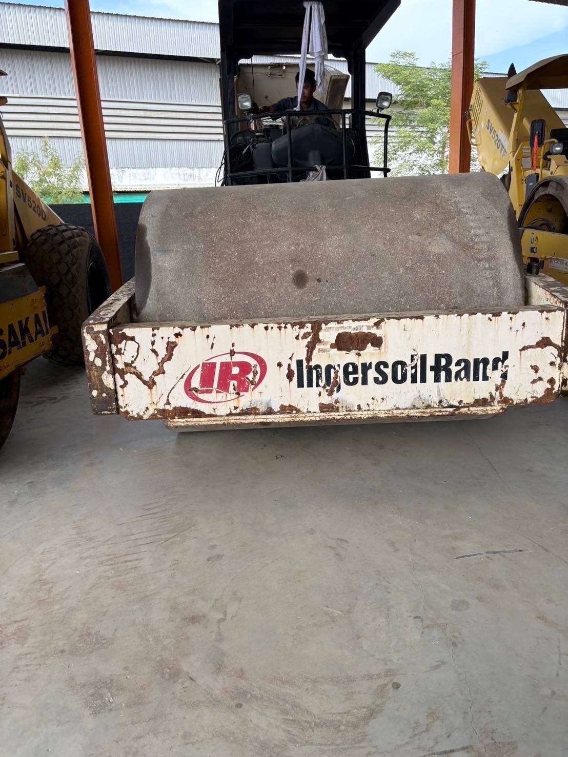 รถบท INGERSOLAND หนัก 20 ตัน 
เครี่อง-เกียดี ยางดีเลย
