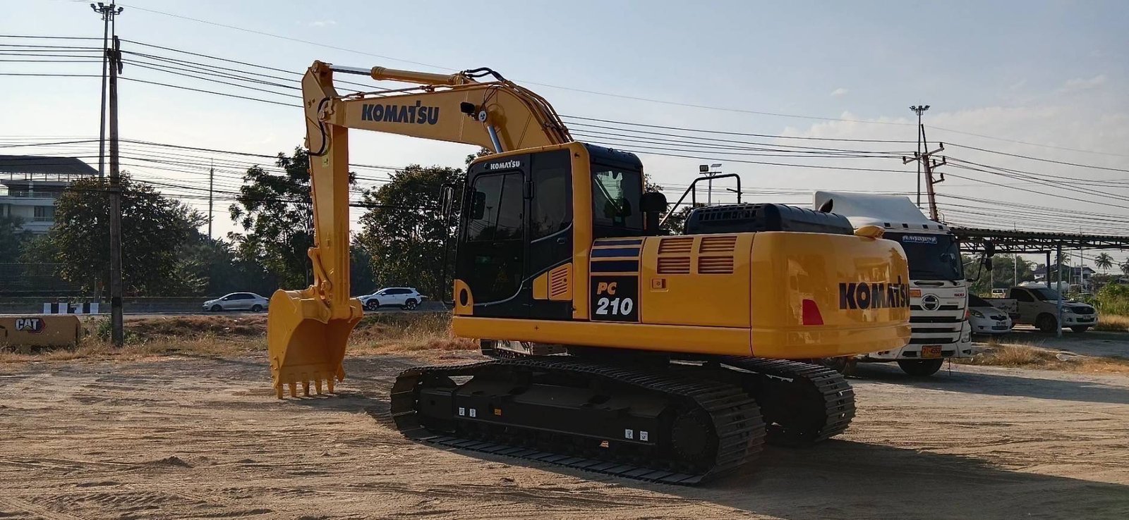 ไมล์ ชม 5500 ❗️ เล่มทะเบียน KOMATSU PC210-10 MO PM7000 ไมล์ ชม 5500 ❗️ เล่มทะเบียน KOMATSU PC210-10 MO PM7000