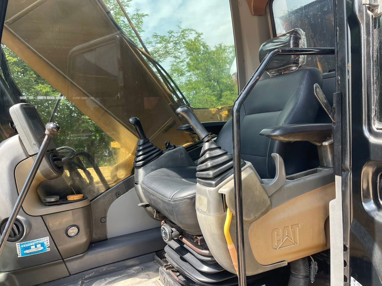 CAT320D กะบอกดำ (เก่าญี่ปุ่น) เครื่องปั้มแห้งสวย CAT320D กะบอกดำ (เก่าญี่ปุ่น) เครื่องปั้มแห้งสวย