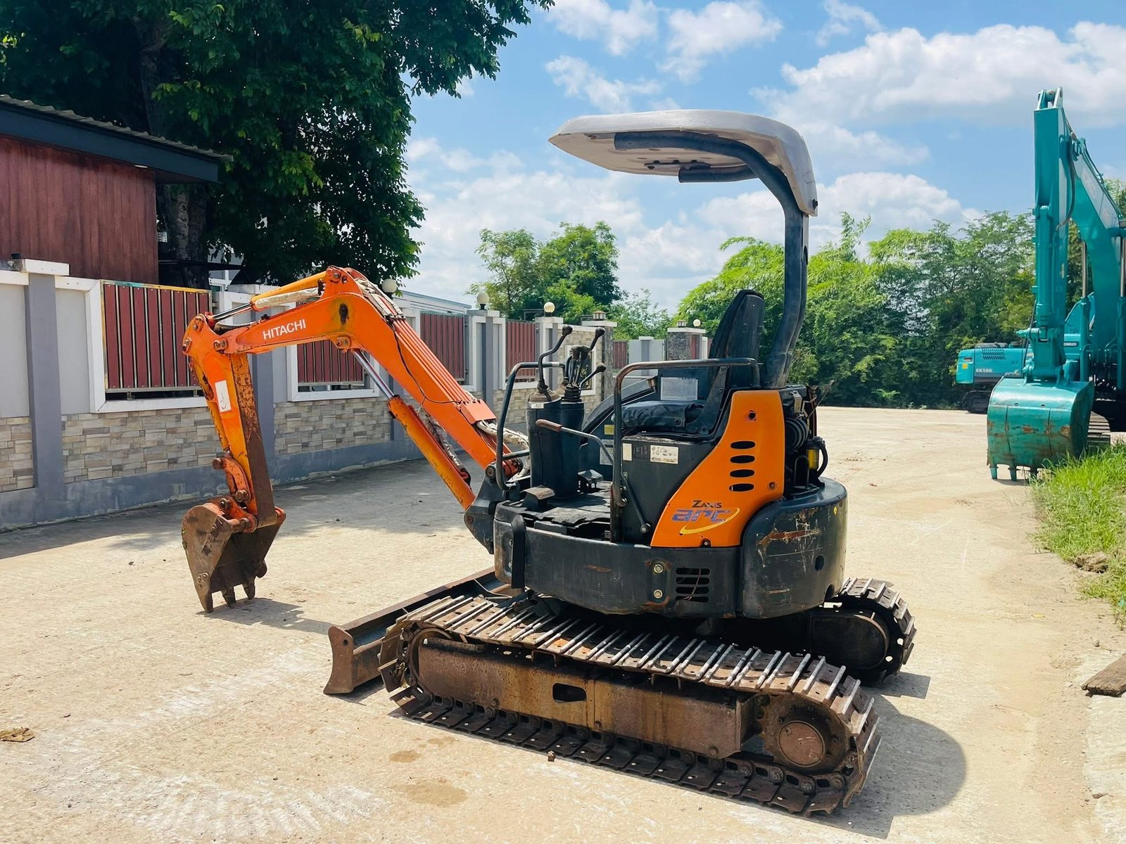Hitachi Zx20U รถสวยเดิม ใช้น้อย เครื่องปั๊มแห้ง