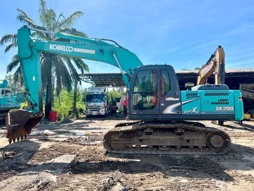 แบคโฮ
Kobelco Sk200-8 super xm