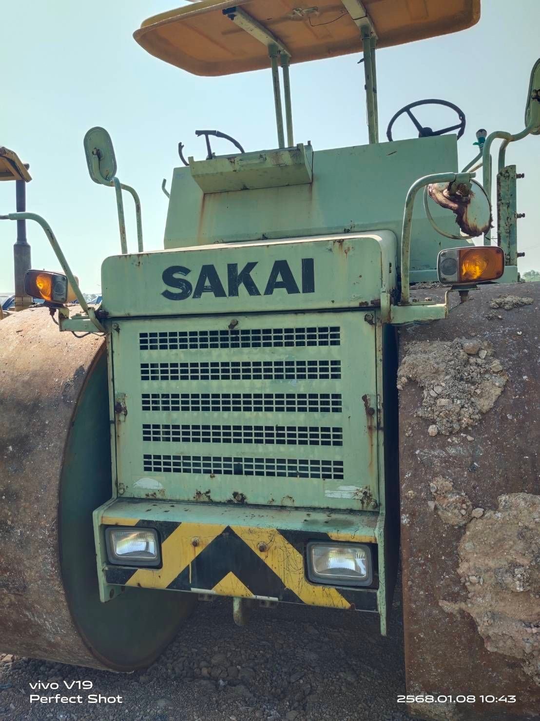 รถบด SAKAI R2 สามล้อเหล็ก เครี่อง-เกียดี