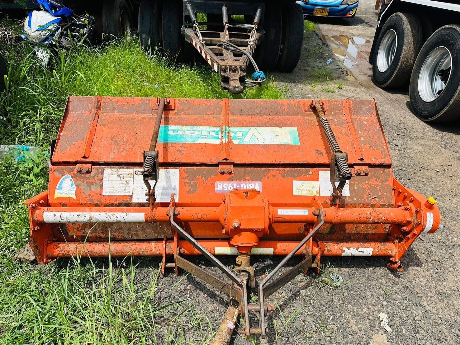 รถไถ รุ่น.L5018DT เครื่อง V2403 (50 แรง) อุปกรณ์ครบ รถไถ รุ่น.L5018DT เครื่อง V2403 (50 แรง) อุปกรณ์ครบ