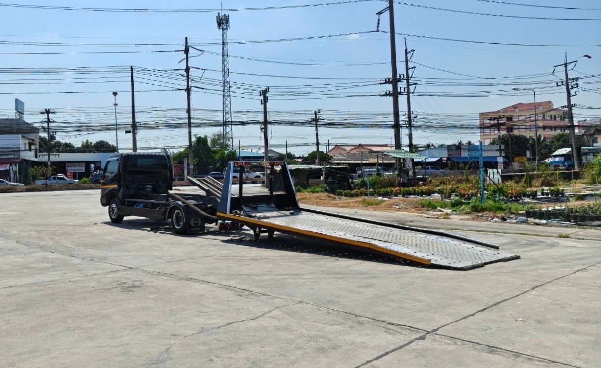 HINO โทโท่ XZU 136 รถสไลด์ ถาดกองพื้นสเเตนเหล็ด HINO โทโท่ XZU 136 รถสไลด์ ถาดกองพื้นสเเตนเหล็ด