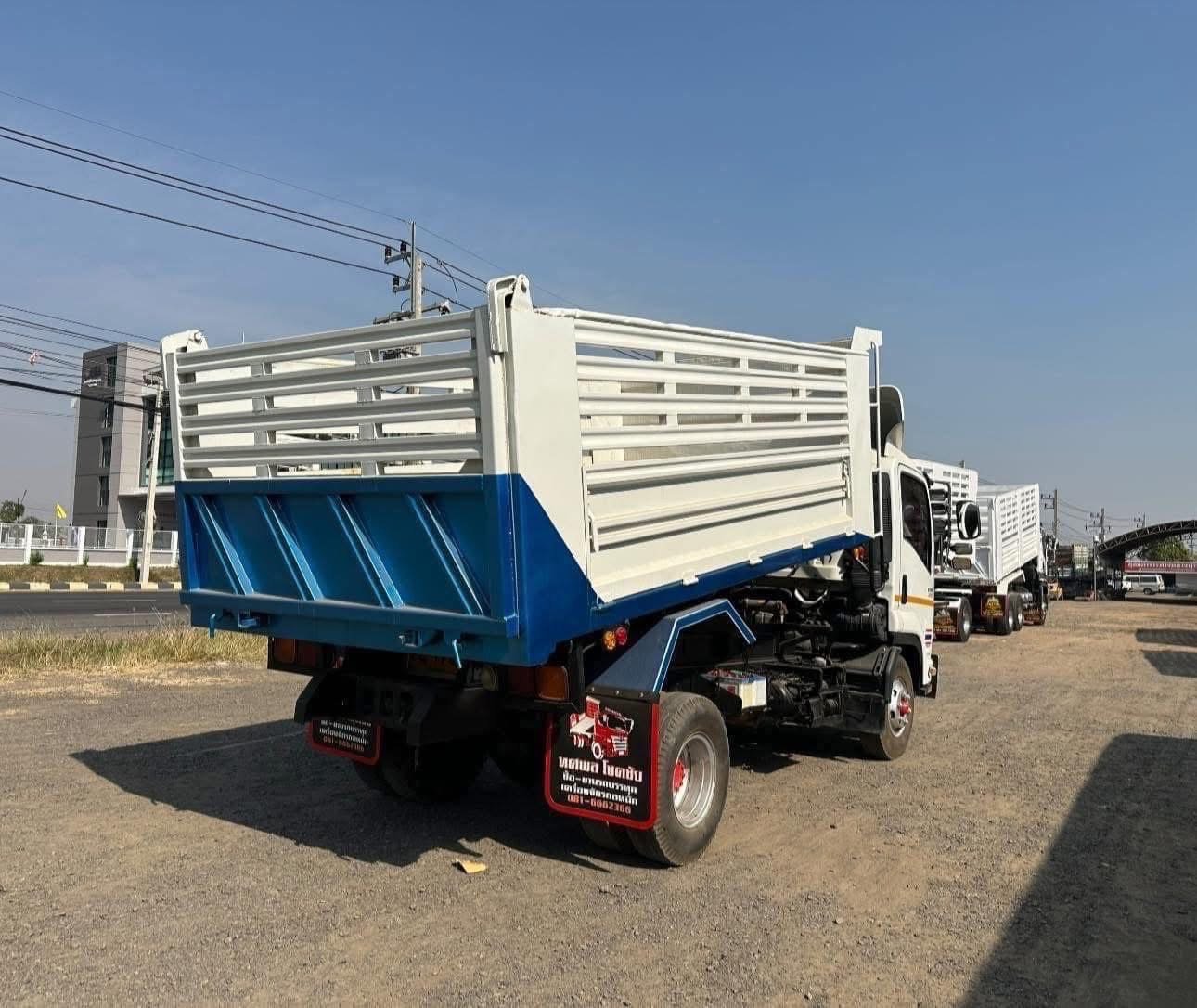 ISUZU 210 แรง ดั้มพ์ ยาว 4.00.เมตร กว้าง 2.20.สูง 1.20.ม ISUZU 210 แรง ดั้มพ์ ยาว 4.00.เมตร กว้าง 2.20.สูง 1.20.ม
