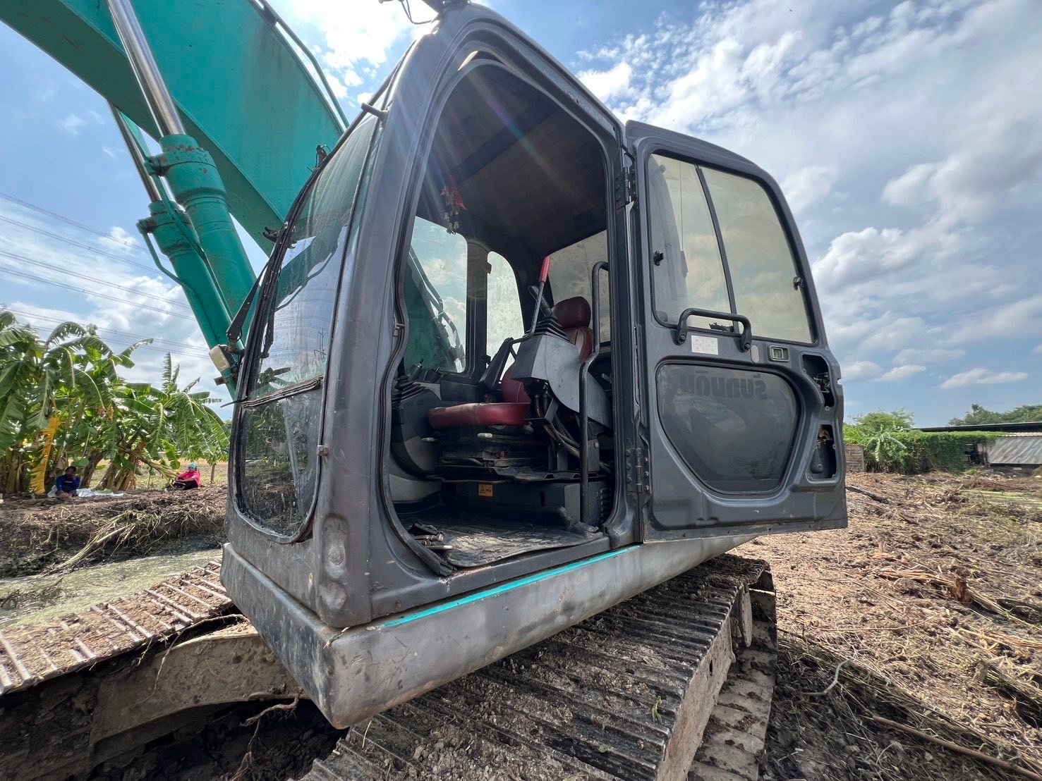 KOBELCO YN12 SUPER รถใช้งานตลอด เครื่อง-ปั้มดี KOBELCO YN12 SUPER รถใช้งานตลอด เครื่อง-ปั้มดี