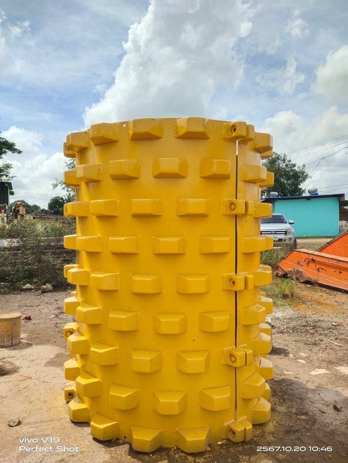 ขายเปือกหนาม ถอดจากรุ่น 213D-3 BOMAG ขายเปือกหนาม ถอดจากรุ่น 213D-3 BOMAG
