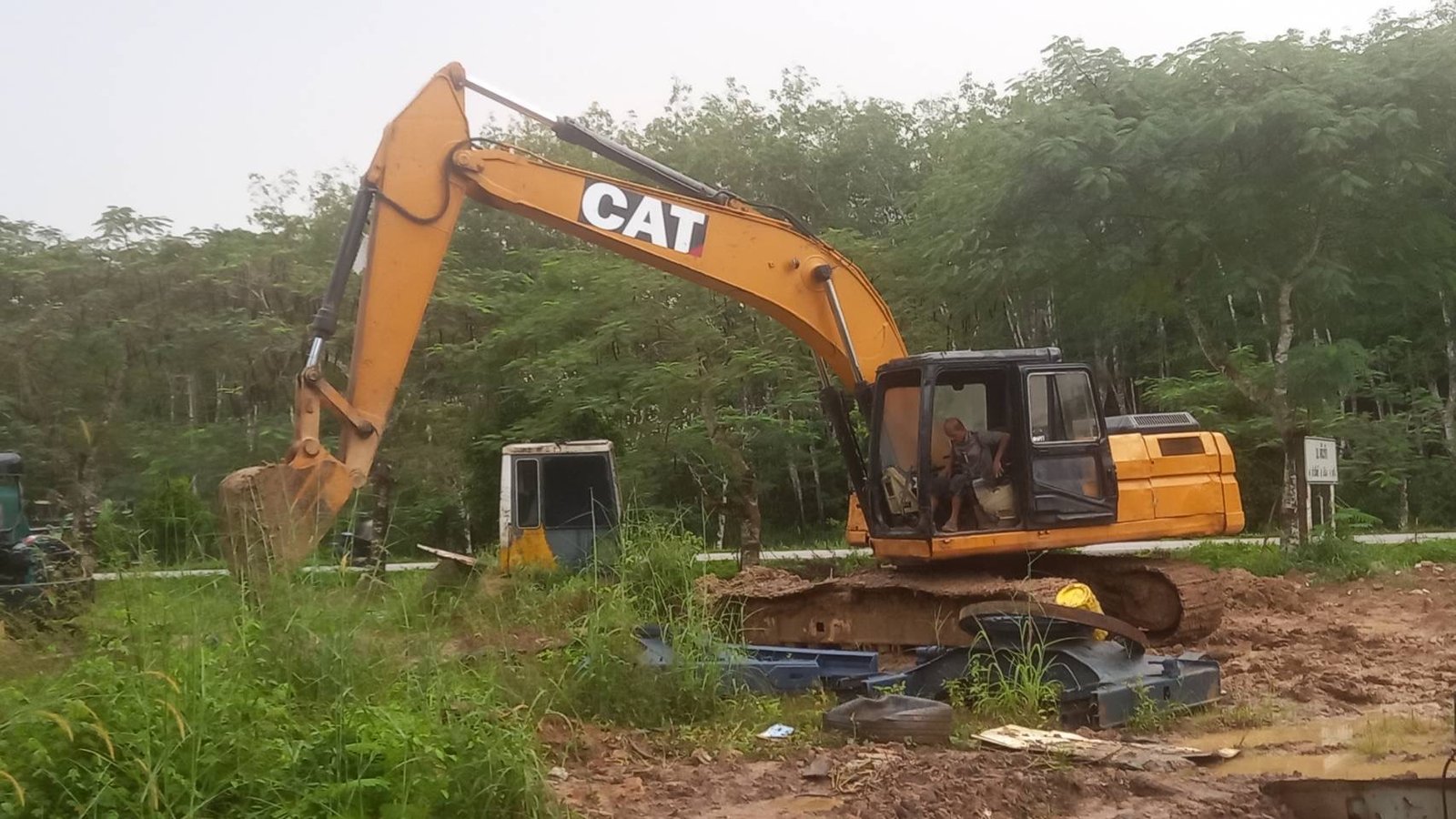 CAT ERPILLAR 320 V1 ไฟฟ้าตัด เครื่องเดีมปั้มเดีม