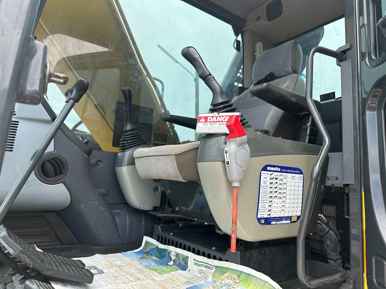KOMATSU PC160-8 
ทำงาน 5600 ซม