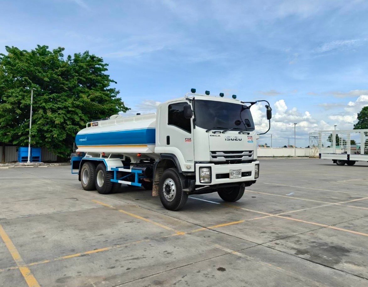 10ล้อบรรทุกน้ำ ISUZU FVZ 240 ปี 2564 ถังนำ้สเปย์ท้าย 2 เพลา 10ล้อบรรทุกน้ำ ISUZU FVZ 240 ปี 2564 ถังนำ้สเปย์ท้าย 2 เพลา