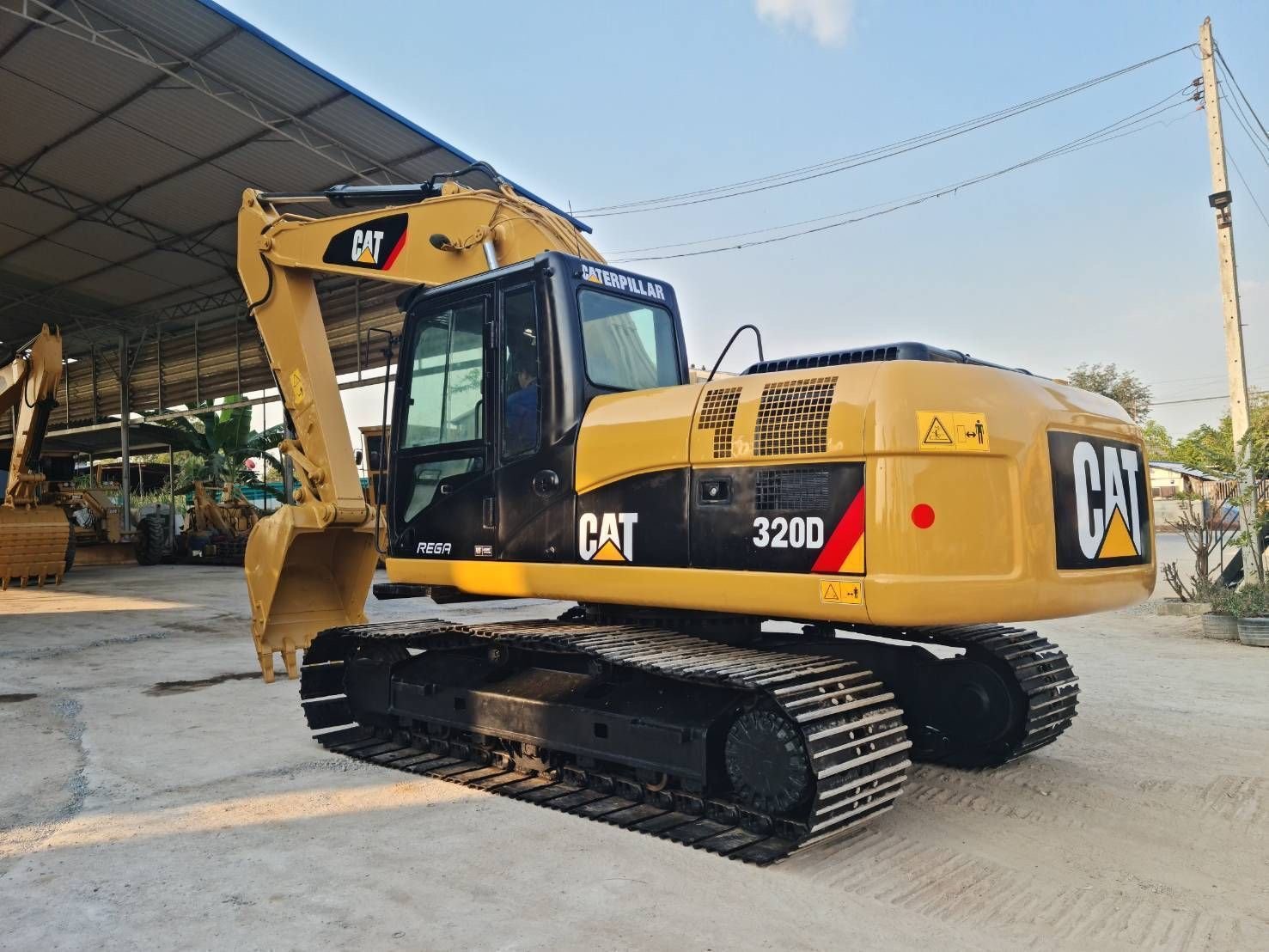 CAT320D FAL08100 เครี่อง-ปั้มดี ช่วงล่างเต็ม