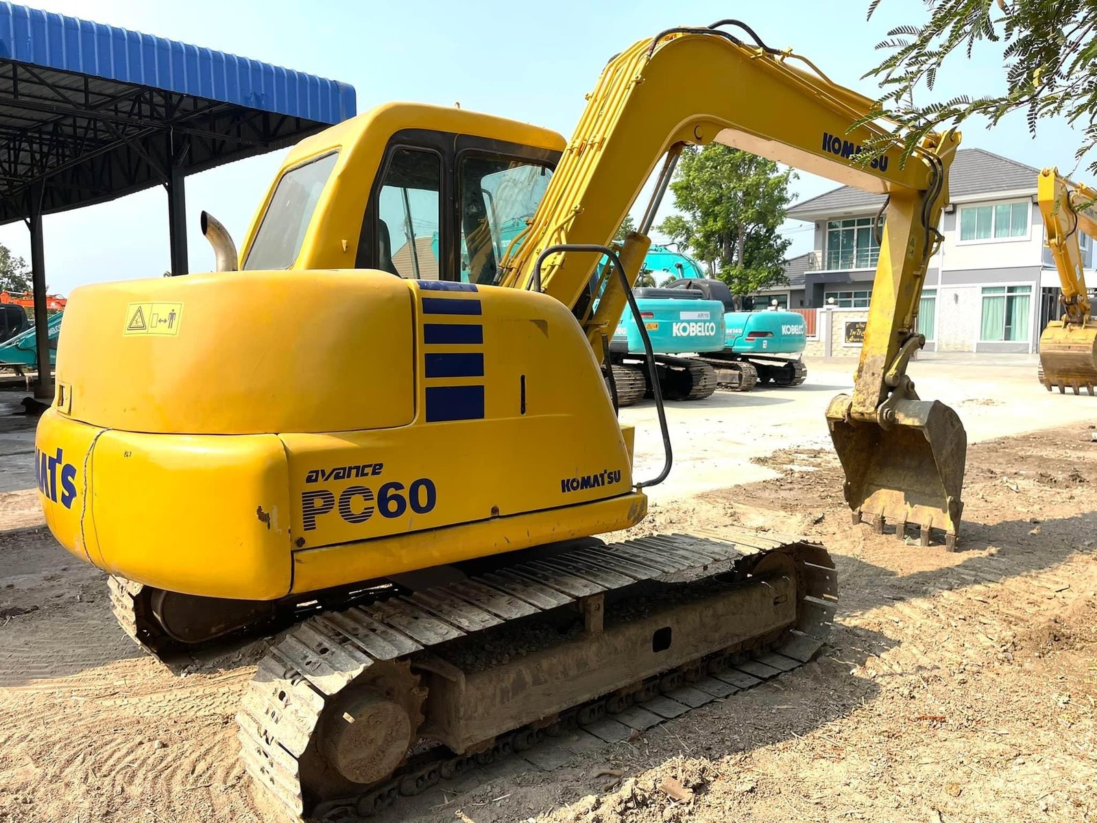 PC60-7 เก่านอกญี่ปุ่น 5000 ชม
