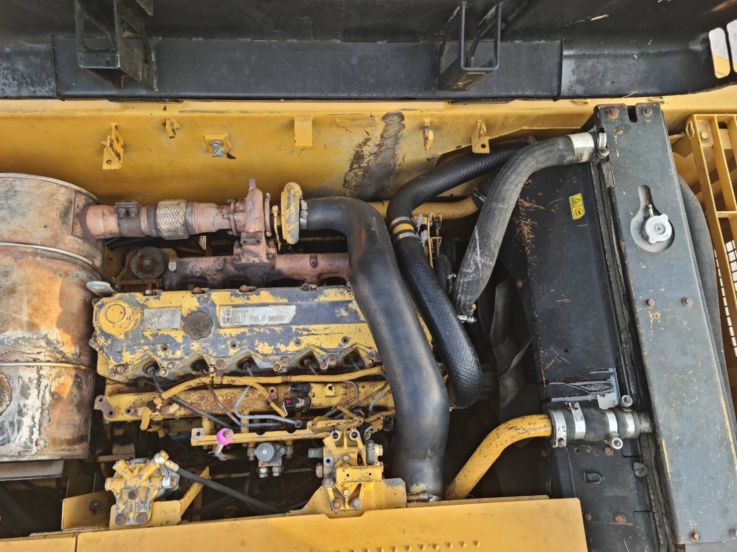 CAT320D FAL08100 เครี่อง-ปั้มดี ช่วงล่างเต็ม CAT320D FAL08100 เครี่อง-ปั้มดี ช่วงล่างเต็ม