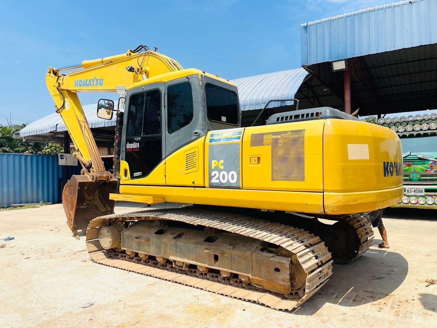 PC200 -7 เดิม ๆ ป้ายแดงมืเดียว ไมล์ 8 หมึ่นกว่า เครื่