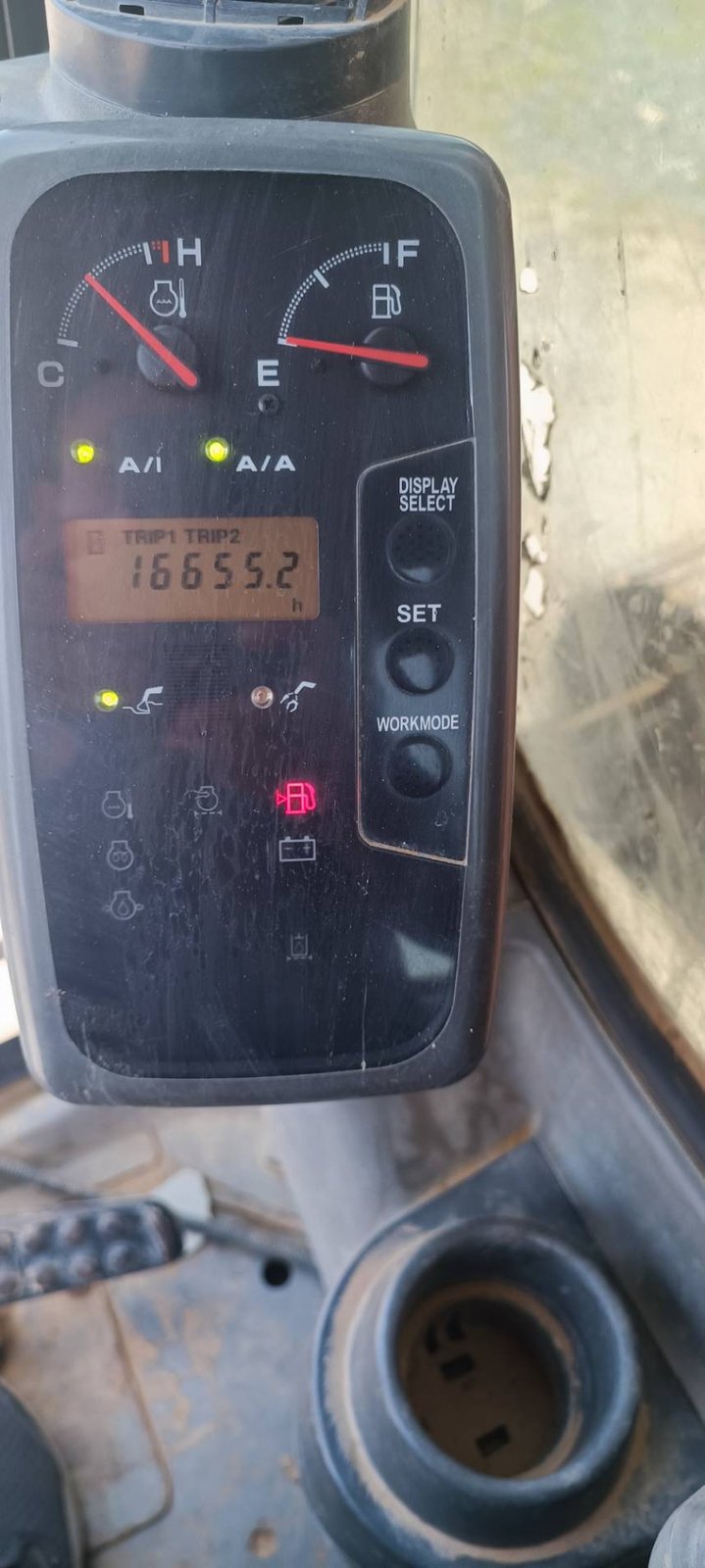 Hitachi Zx200-1 รถพร้อมใช้งาน