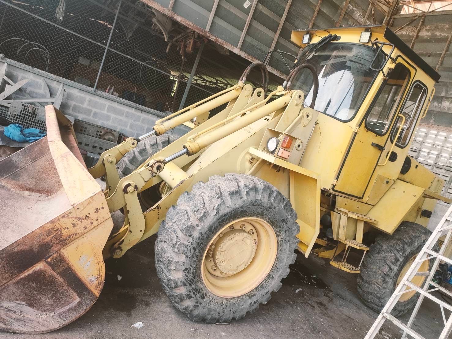 รถตักล้อยาง VOLVO รุ่นXL50 เทียบเท่า 920CAT เก๋งแอร์