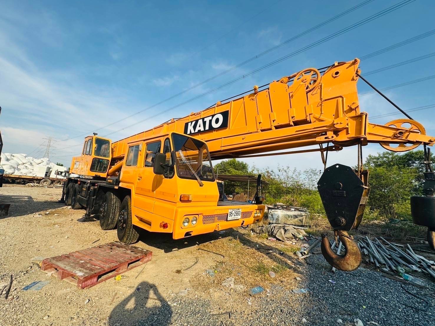 รถเครน KATO p หนัก 45 ตัน พร้อมใช้งาน รถเครน KATO p หนัก 45 ตัน พร้อมใช้งาน