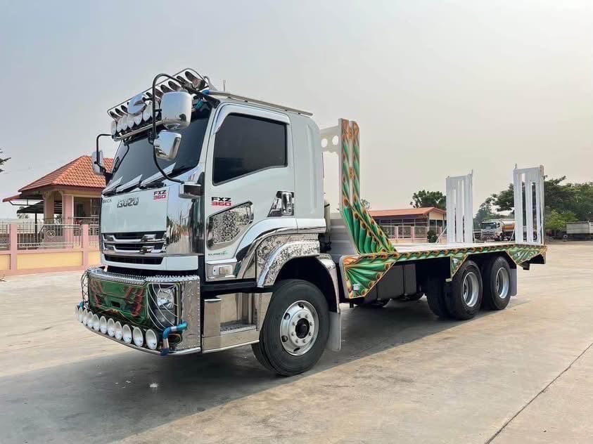 10ล้อ FXZ 360 หางปลาบรรทุกรถ ยาว 6.80 เมตร