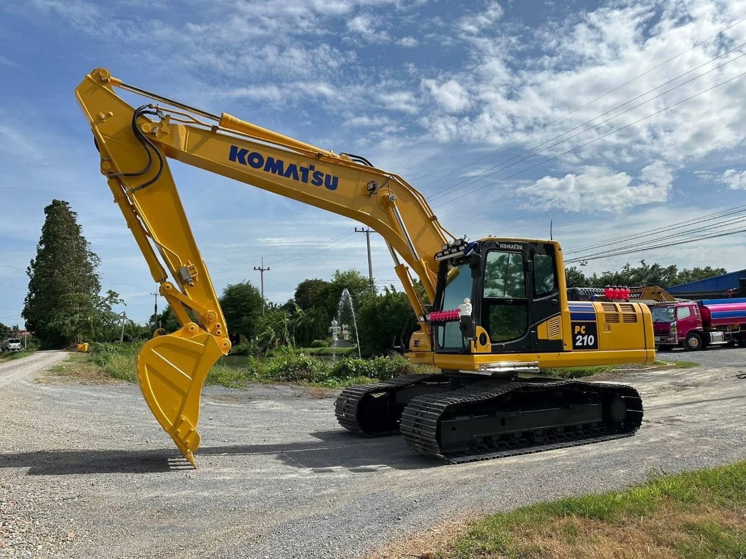 ไมล์ 5,xxx ชม ❗️Komatsu PC210-10MO