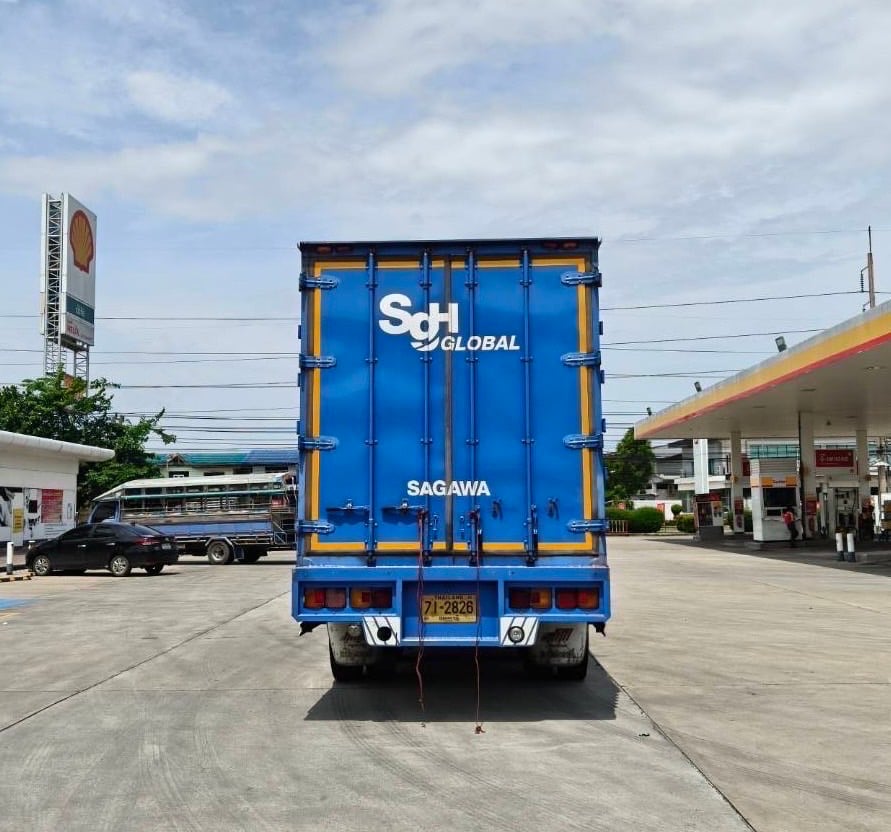 10 ล้อ VICTOR HINO FL8J 260 ตู้เเห้ง 10 บาน 10 ล้อ VICTOR HINO FL8J 260 ตู้เเห้ง 10 บาน