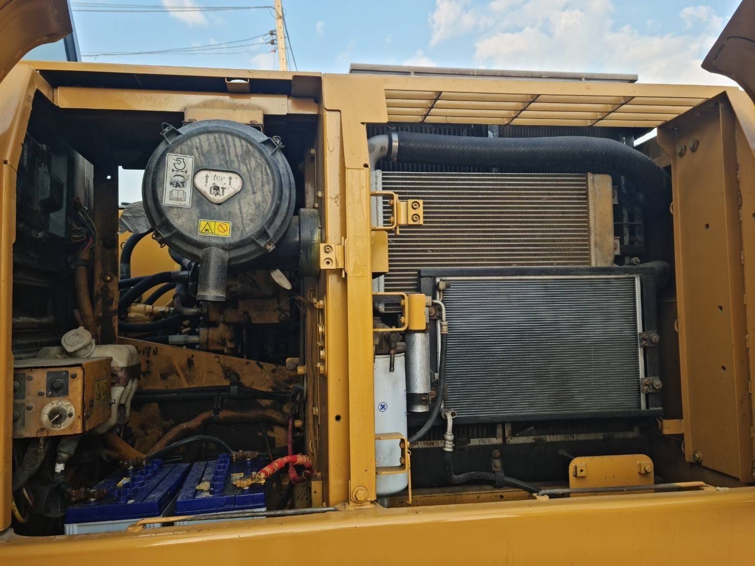 CAT320D FAL08100 เครี่อง-ปั้มดี ช่วงล่างเต็ม