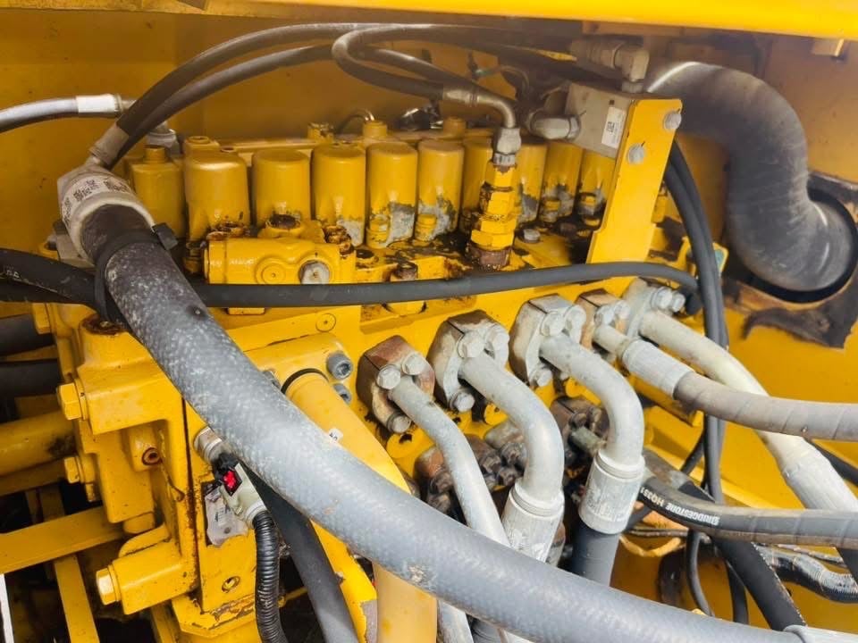 CAT320D เนตเจน เครื่อง 6 สูบ เดิมๆมือเดียวป้ายแดง