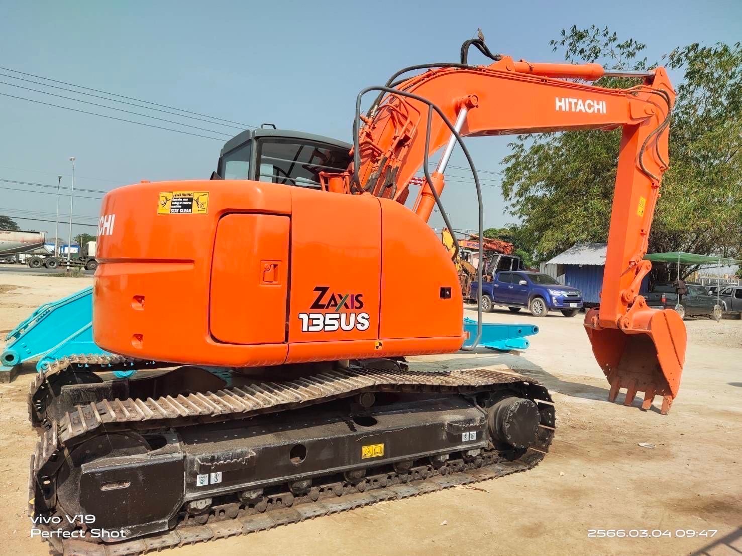 HITACHI ZX135US ไฟฟ้าครบ เครื่องปั้มดี มีลายหัวเจาะ