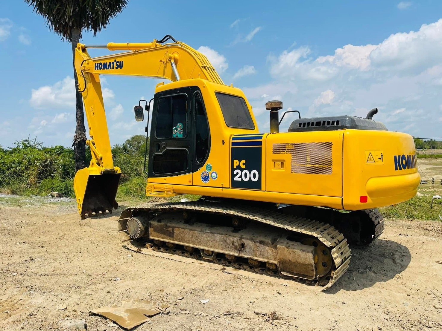 PC200-6 ไฟฟ้าครบ ระบบดี แอรเย็น เครื่องดี PC200-6 ไฟฟ้าครบ ระบบดี แอรเย็น เครื่องดี